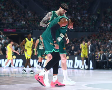 Ο Χολμς αποχωρεί από το Παναθηναϊκός - Μακάμπι (ΜΑΡΚΟΣ ΧΟΥΖΟΥΡΗΣ