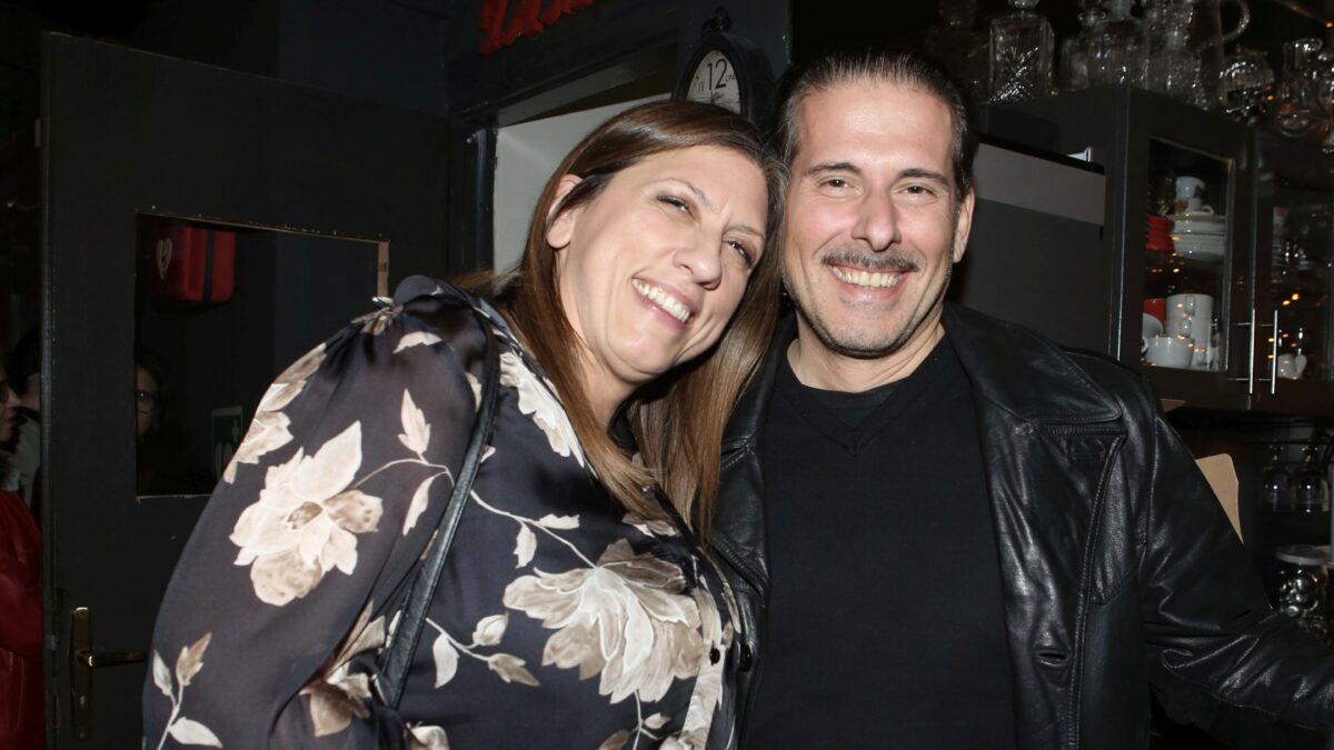 Ζωή Κωνσταντοπούλου και Διαμαντής Καραναστάσης στο θέατρο