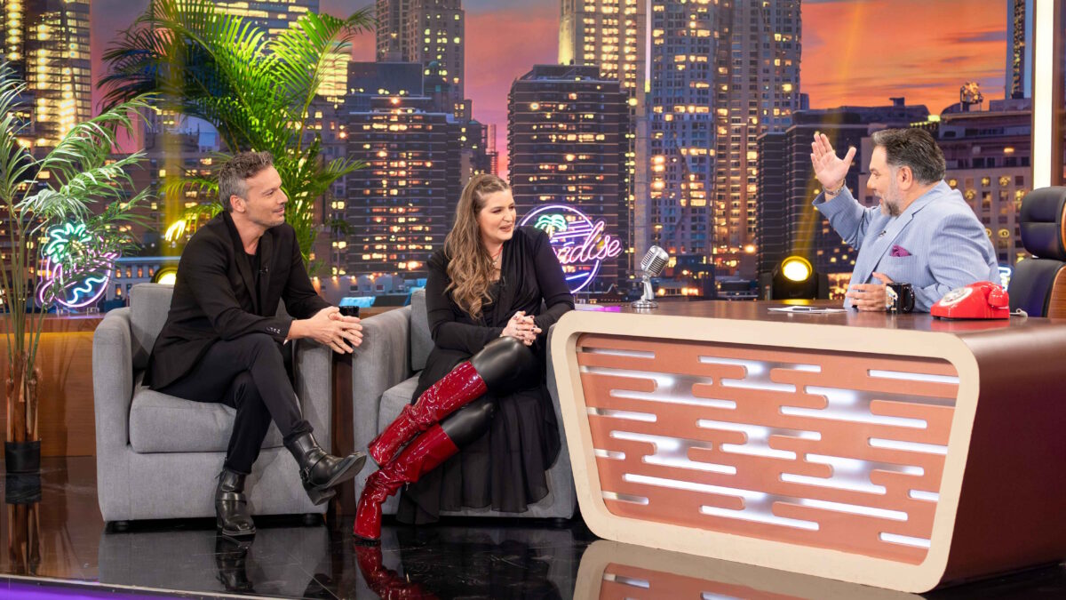 «The 2Night Show» με τον Γρηγόρη Αρναούτογλου – Καλεσμένοι οι Μαρία Κίτσου και Γιώργος Νανούρης