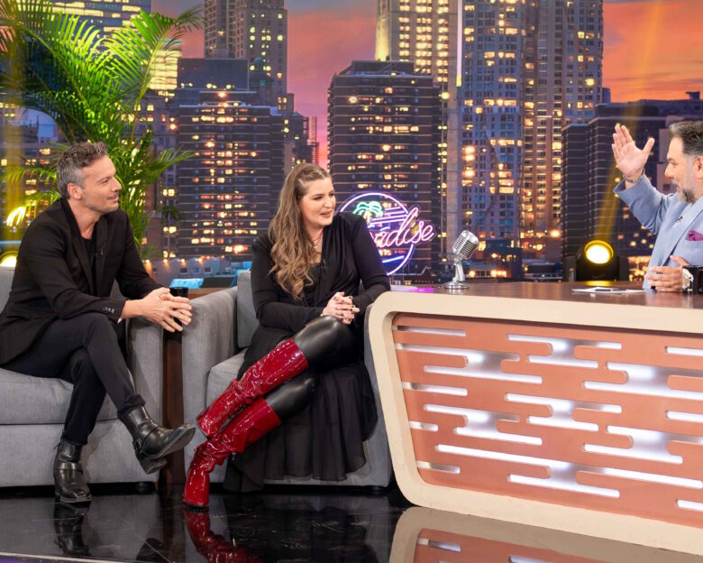 «The 2Night Show» με τον Γρηγόρη Αρναούτογλου – Καλεσμένοι οι Μαρία Κίτσου και Γιώργος Νανούρης