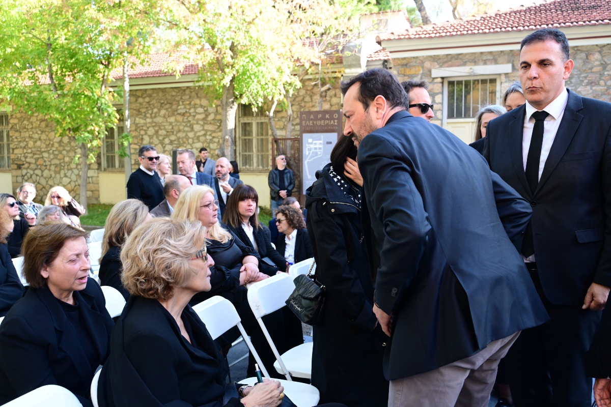 Κηδεία Αλέκου Φλαμπουράρη