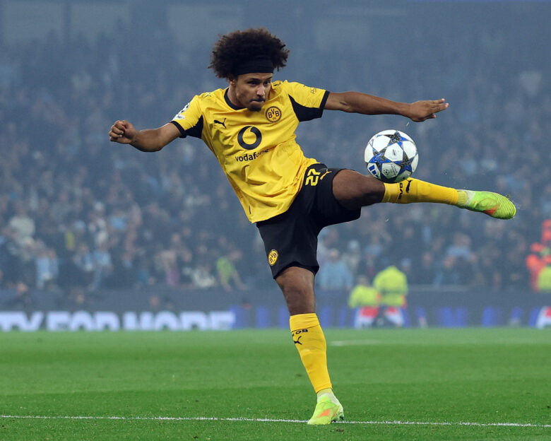 Ο Καρίμ Αντεγέμι της Ντόρτμουντ κατηγορείται για παράνομη οπλοκατοχή