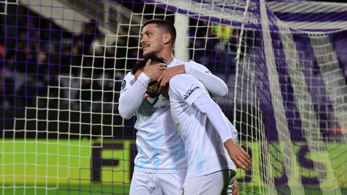 Οι παίκτες της ΑΕΚ πανηγυρίζουν στη Φλωρεντία (ΑΝΤΩΝΗΣ ΝΙΚΟΛΟΠΟΥΛΟΣ