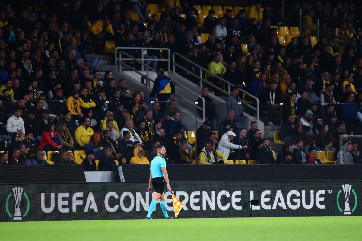 Οι οπαδοί της ΑΕΚ κόντρα στη Σάμροκ (ΑΡΓΥΡΩ ΑΝΑΣΤΑΣΙΟΥ