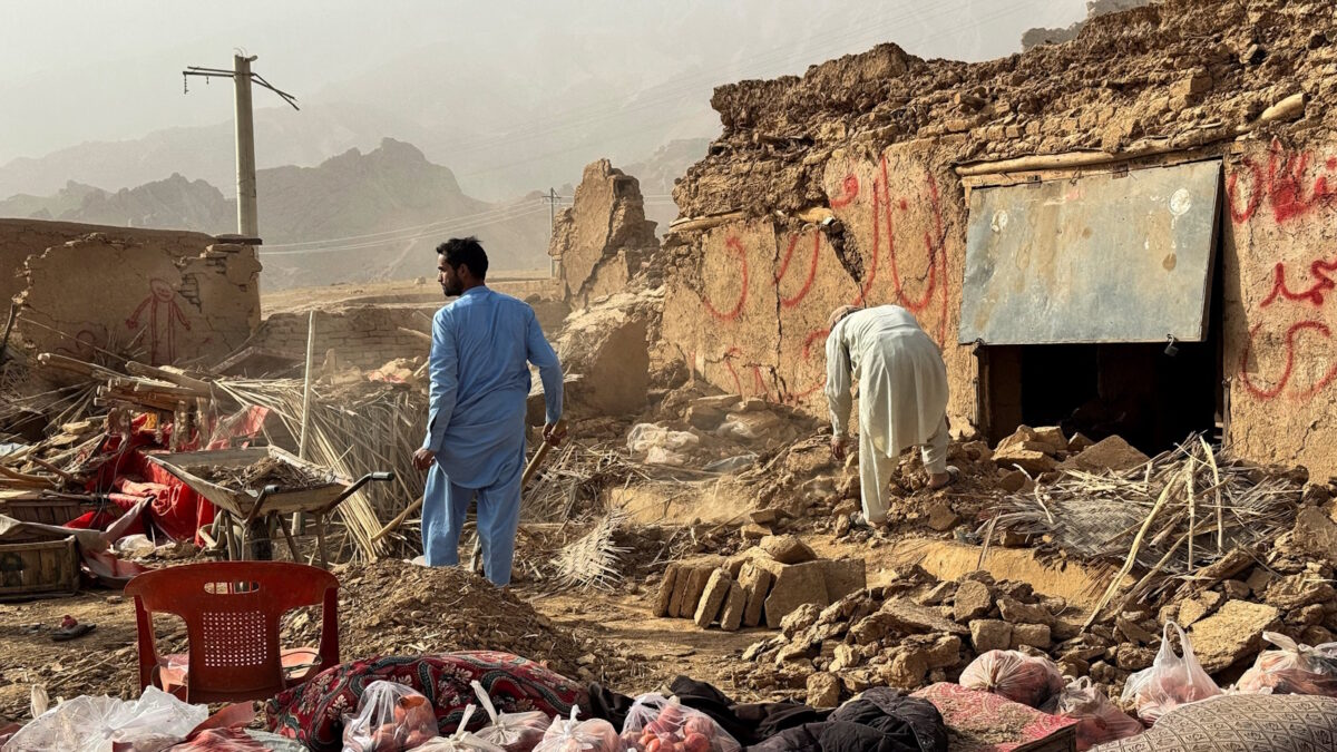 Εικόνες καταστροφής από τον σεισμό στο Αφγανιστάν