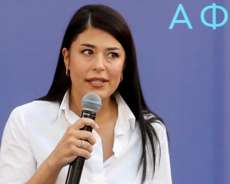 Η Αφροδίτη Λατινοπούλου απορρίπτει τα σενάρια συνεργασίας με τον Αντώνη Σαμαρά: «Τον εκτιμώ αλλά είμαστε αυτόνομοι»