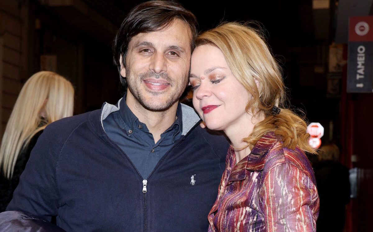 Λένα Παπαληγούρα: «Με τον σύζυγό μου είμαστε μαζί 10 χρόνια, ήταν έρωτας με την πρώτη ματιά»