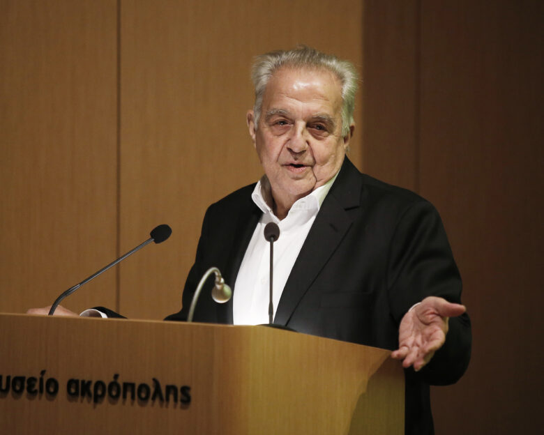 Αλέκος Φλαμπουράρης: Η ΠΑΕ ΑΕΚ εξέφρασε τη θλίψη της για το θάνατο του πρώην υπουργού