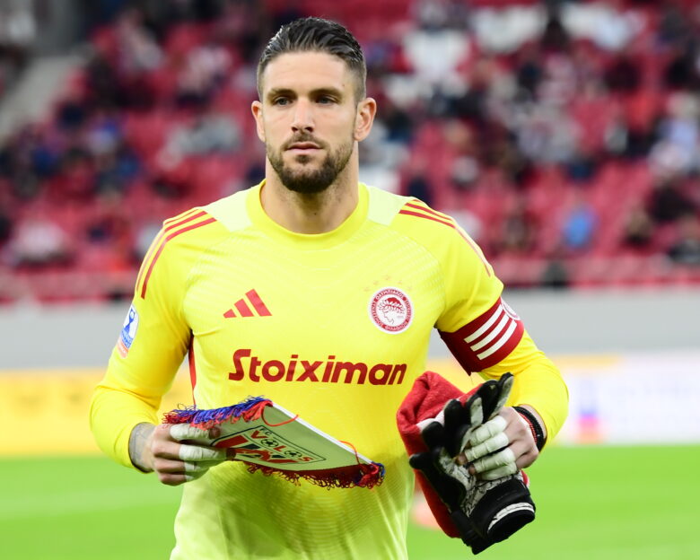 Τραυματισμός για Αλέξανδρο Πασχαλάκη και ανησυχία στον Ολυμπιακό