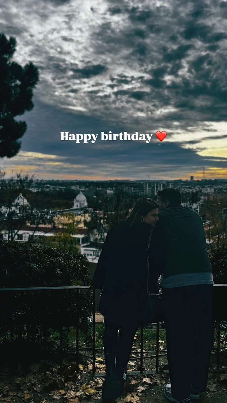 Η ανάρτηση της Δανάης Μπάρκα