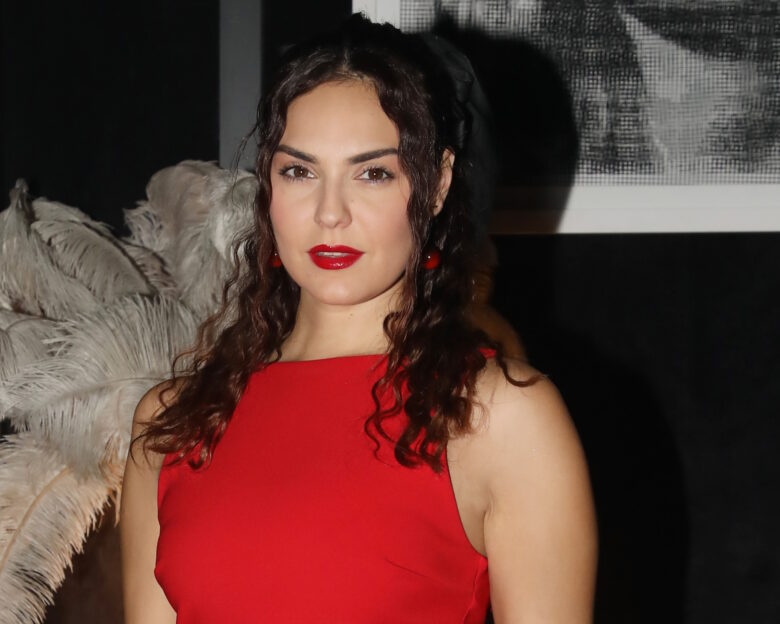 Βρισηίδα Ανδριώτου: Έκλεψε την παράσταση στα «MadWalk 2025» με το φόρεμα που επέλεξε να βάλει