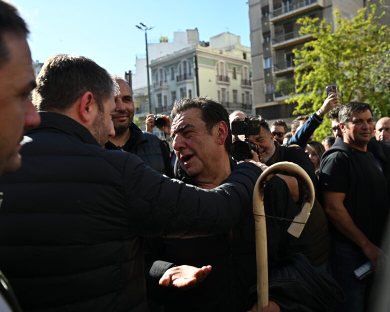 Ανδρουλάκης: «Είμαστε εδώ για να στηρίξουμε αγρότες και κτηνοτρόφους απέναντι στη διαφθορά και την ανικανότητα της ΝΔ»