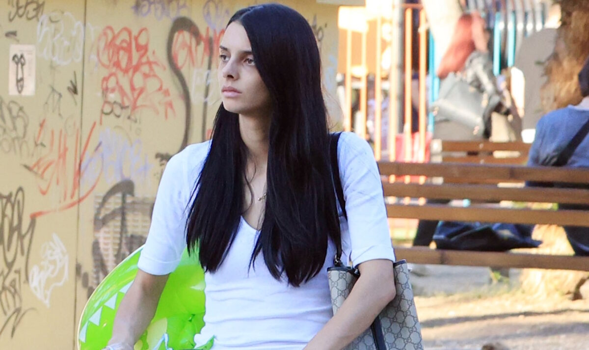 Άννα Μπεζάν