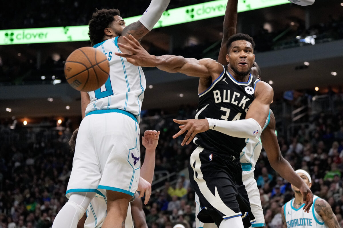 Γιάννης Αντετοκούνμπο