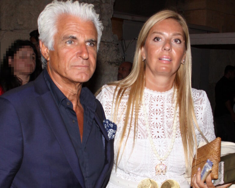 Αντώνης Λυμπέρης: «Πάντα κοντά μας αιώνιε σύντροφε μου», έγραψε η γυναίκα του έναν χρόνο μετά τον θάνατό του