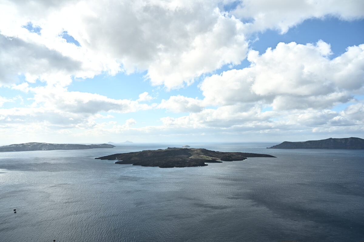 Θέα του ηφαιστείου της Σαντορίνης