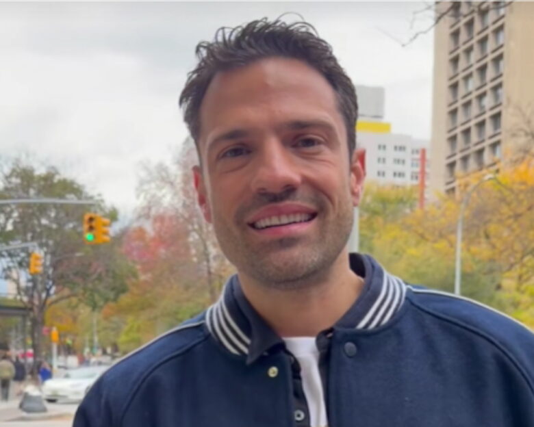 Ο Κωνσταντίνος Αργυρός εμφανίστηκε σε βίντεο ξένης Tik Toker στους δρόμους της Νέας Υόρκης