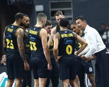 ΜΑΡΚΟΣ ΧΟΥΖΟΥΡΗΣ