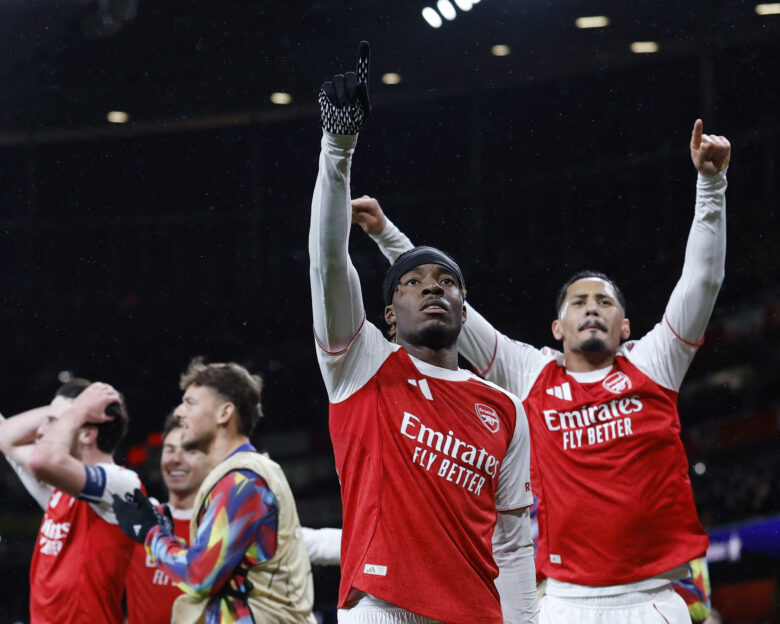 Champions League: Η Άρσεναλ μόνη πρώτη και απόλυτη, βαριά ήττα για Λίβερπουλ από Αϊντχόφεν στο Άνφιλντ