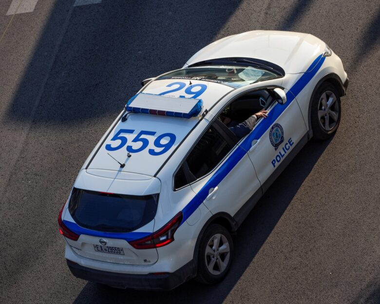 Συνελήφθησαν δύο άτομα για απάτη με πλειστηριασμό ακινήτου – «Άρπαξαν» πάνω από 45.000 ευρώ