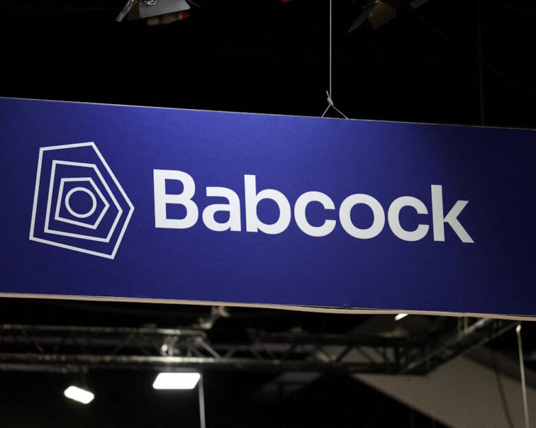 Η βρετανική αμυντική εταιρεία Babcock επιδιώκει συμφωνίες για πολεμικά πλοία εν μέσω ισχυρής ζήτησης