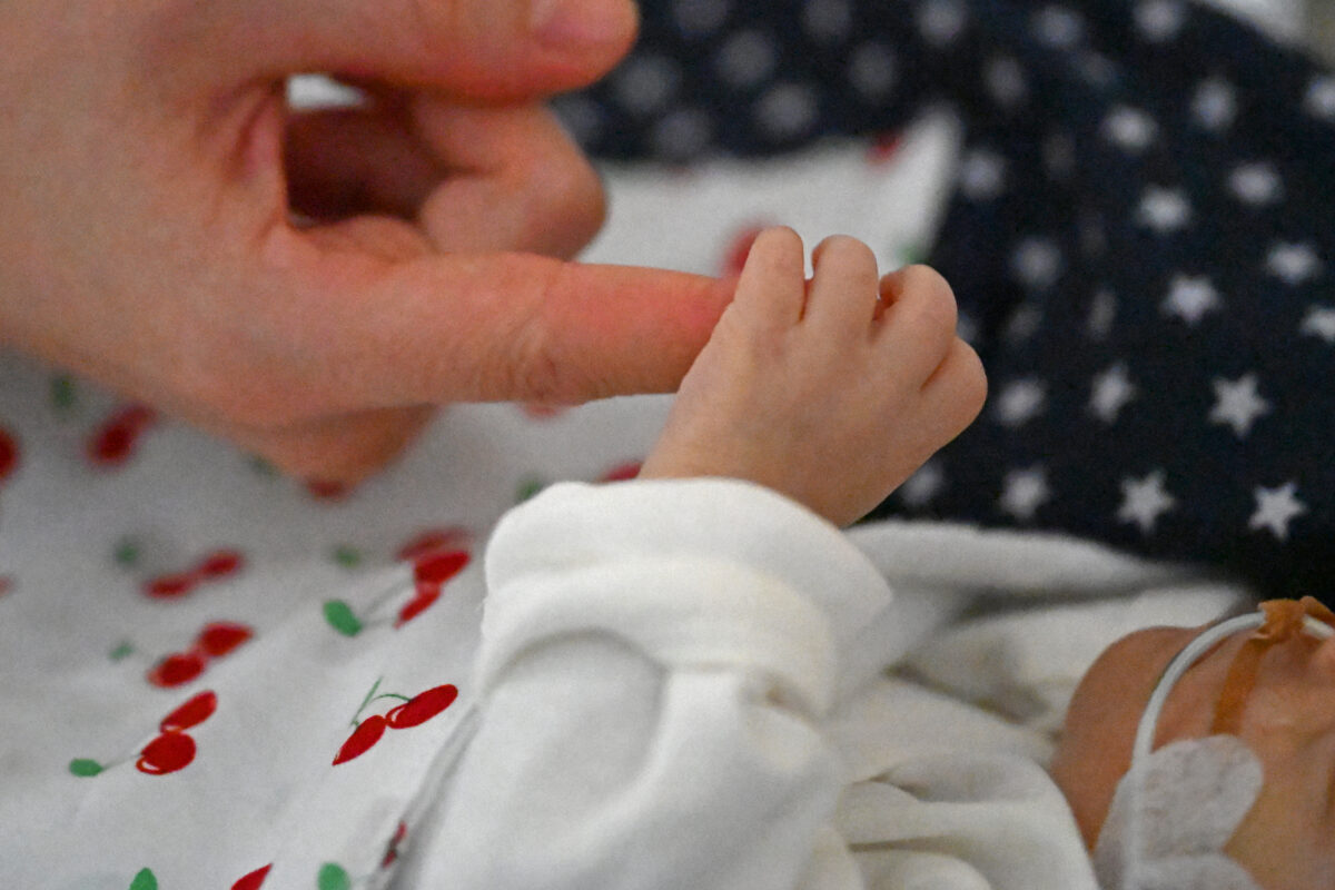 Μωρό σε νοσοκομείο