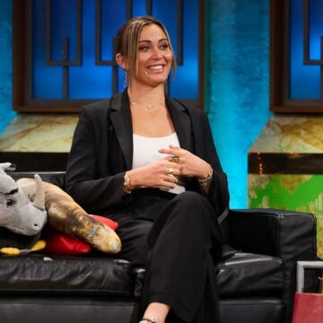 Πάουλα Μπαντόσα: Η αντίδρασή της όταν άκουσε το όνομα του Στέφανου Τσιτσιπά σε συνέντευξή της στην Ισπανία