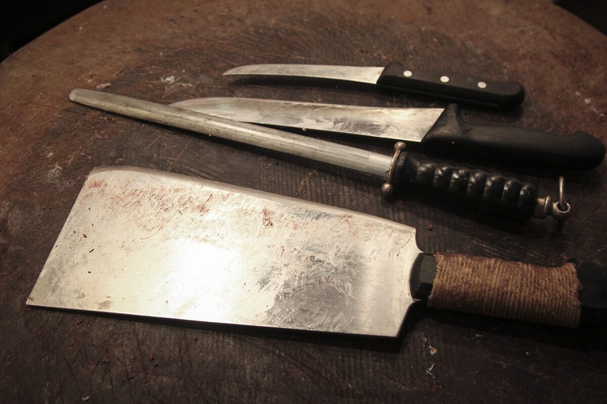 Μπαλτάς και μαχαίρια