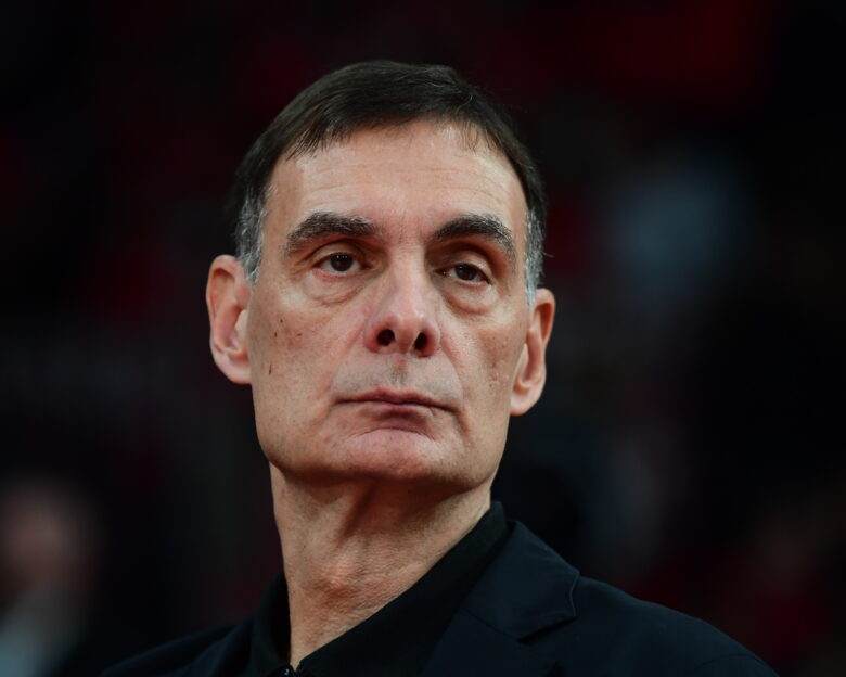 Μπαρτζώκας μετά το Ολυμπιακός – Παρί: «Χαρούμενος γιατί το θεωρούσα επικίνδυνο παιχνίδι»