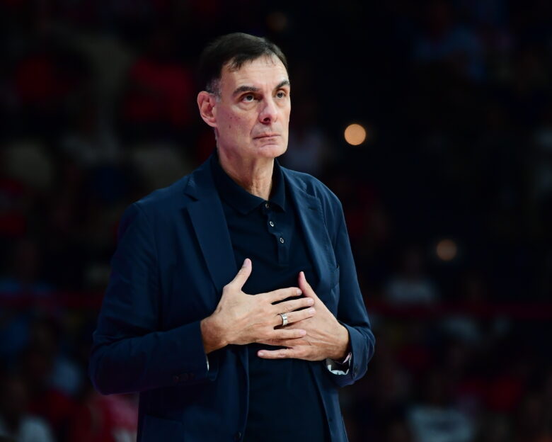 Γιώργος Μπαρτζώκας: «Το μπάσκετ που παίζει ο Ολυμπιακός διδάσκεται σε σεμινάρια»