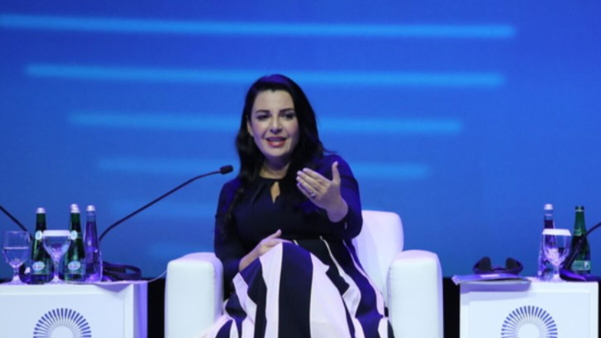 Η Αντιπρόεδρος της Κυβέρνησης και Υπουργός Υποδομών και Ενέργειας της Αλβανίας, Μπελίντα Μπαλούκου