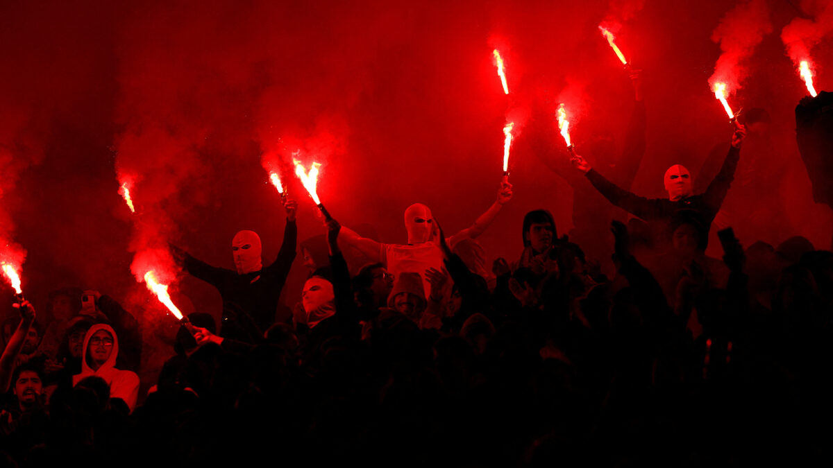 Οπαδοί της Μπενφίκα σε πρόσφατο αγώνα της ομάδας τους