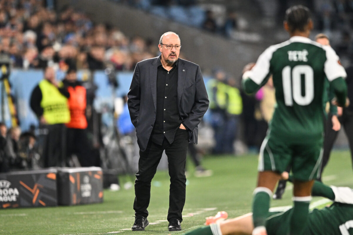 Ο Ράφα Μπενίτεθ στο παιχνίδι με τη Μάλμε (EUROKINISSI)