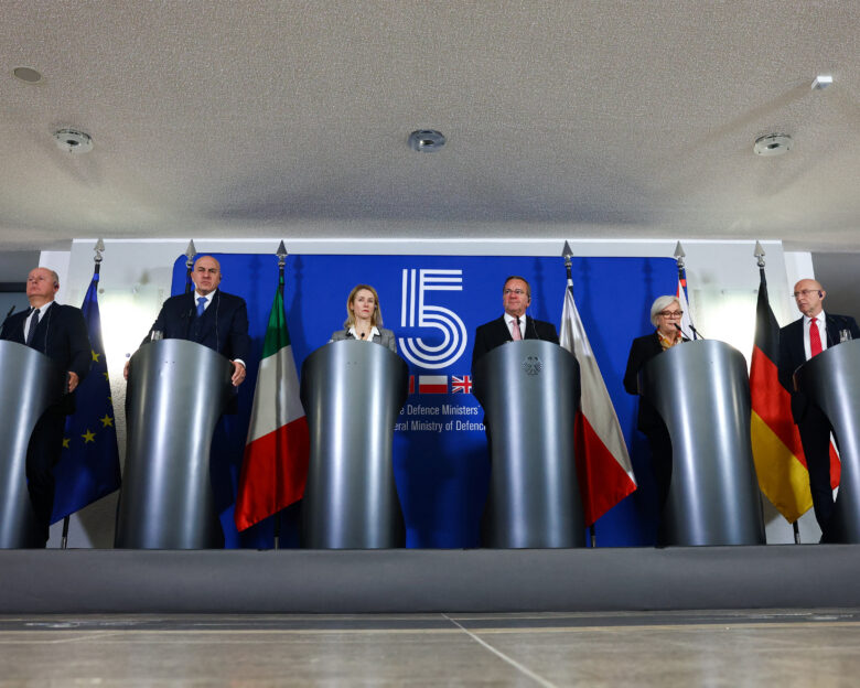 Οι Ευρωπαίοι θέλουν άμυνα, αλλά να πληρώνουν άλλοι – Ούτε τα μισά διαθέσιμα λεφτά δεν θα βάλουν από την εθνική τσέπη τους