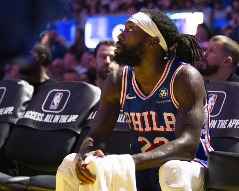 Ο Πάτρικ Μπέβερλι συνελήφθη για επίθεση σε συγγενικό του πρόσωπο