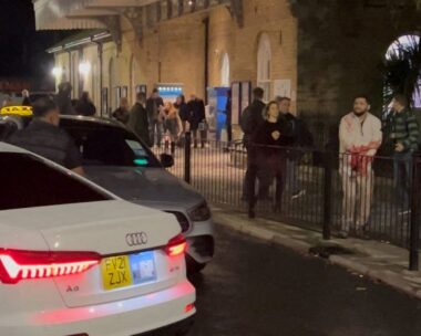 Τραυματίες σε επίθεση από μαχαίρι μέσα σε τρένο