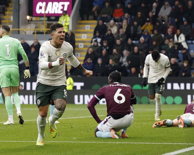 Μπέρνλι – Τσέλσι 0-2: Στο κατόπι της Άρσεναλ οι «μπλε» του Λονδίνου