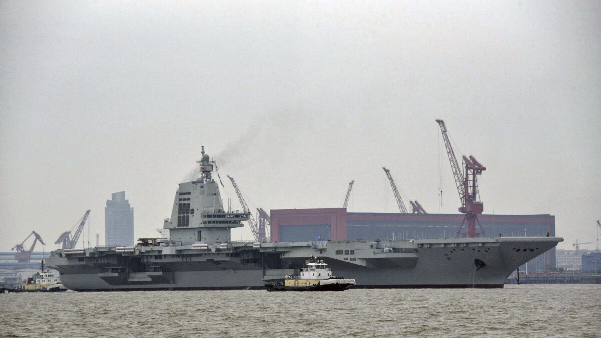 Το κινεζικό αεροπλανοφόρο Φουτζιάν