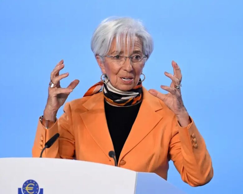 Γιατί η Λαγκάρντ (ΕΚΤ) υποχρεώνεται τώρα να «μιλήσει» και να προειδοποιήσει για τον χρυσό και το… δολάριο