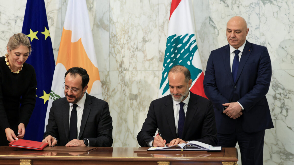 Ο Νίκος Χριστοδουλίδης και ο Fayez Rasamny