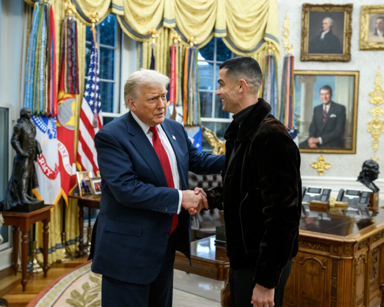 Ο Κριστιάνο Ρονάλντο δίχασε μετά τη συνάντησή του με τον Ντόλαντ Τραμπ στον Λευκό Οίκο