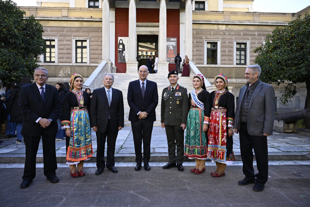 Ο Νίκος Δένδιας στην Κάρπαθο