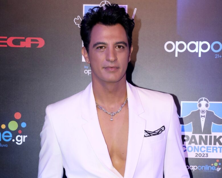 Δήμος Αναστασιάδης: «Δεν έγινα τραγουδιστής για να γίνω διάσημος ή να βγάλω χρήματα, αγάπησα τη μουσική»
