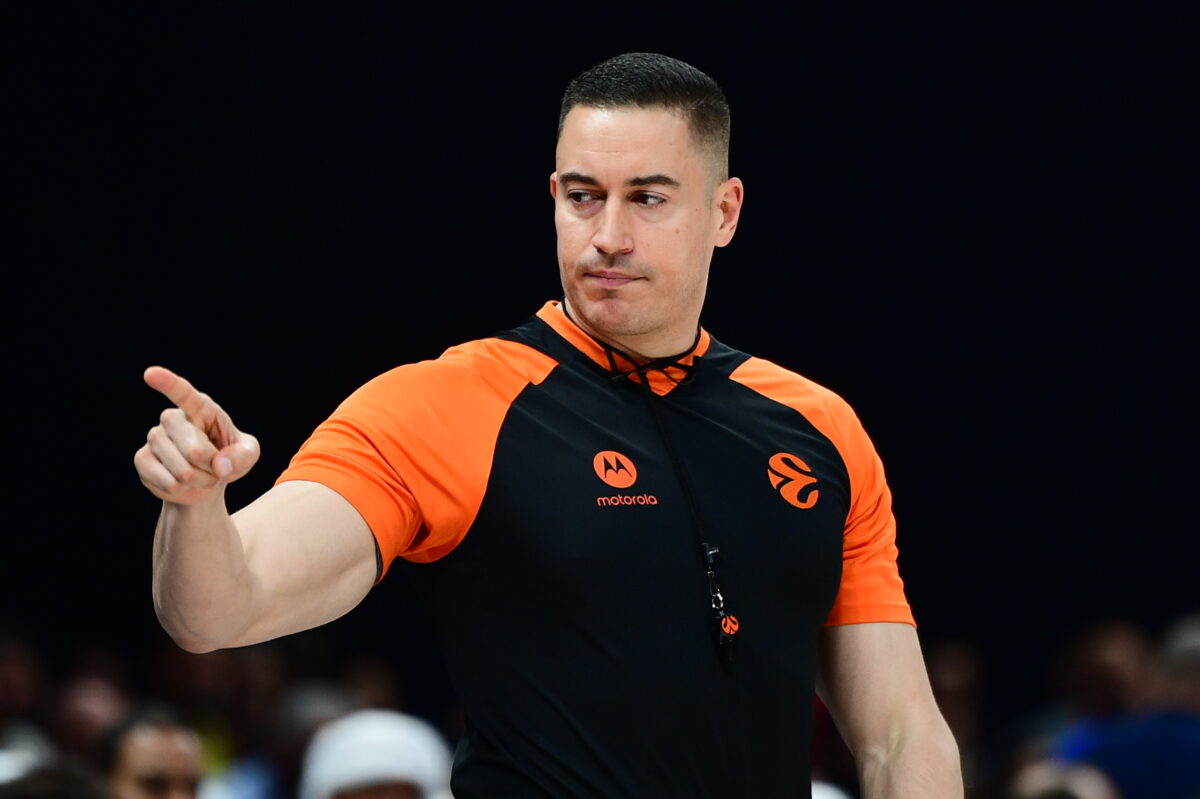 Αρμάνι Μιλάνο - Ολυμπιακός: Ανακοινώθηκαν διαιτητές του αγώνα της 11ης αγωνιστικής της Euroleague