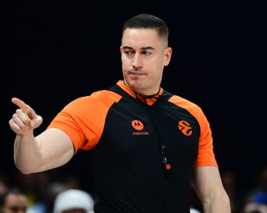 Ο διαιτητής Ντιφαλά σε αγώνα της Euroleague (KLODIAN LATO