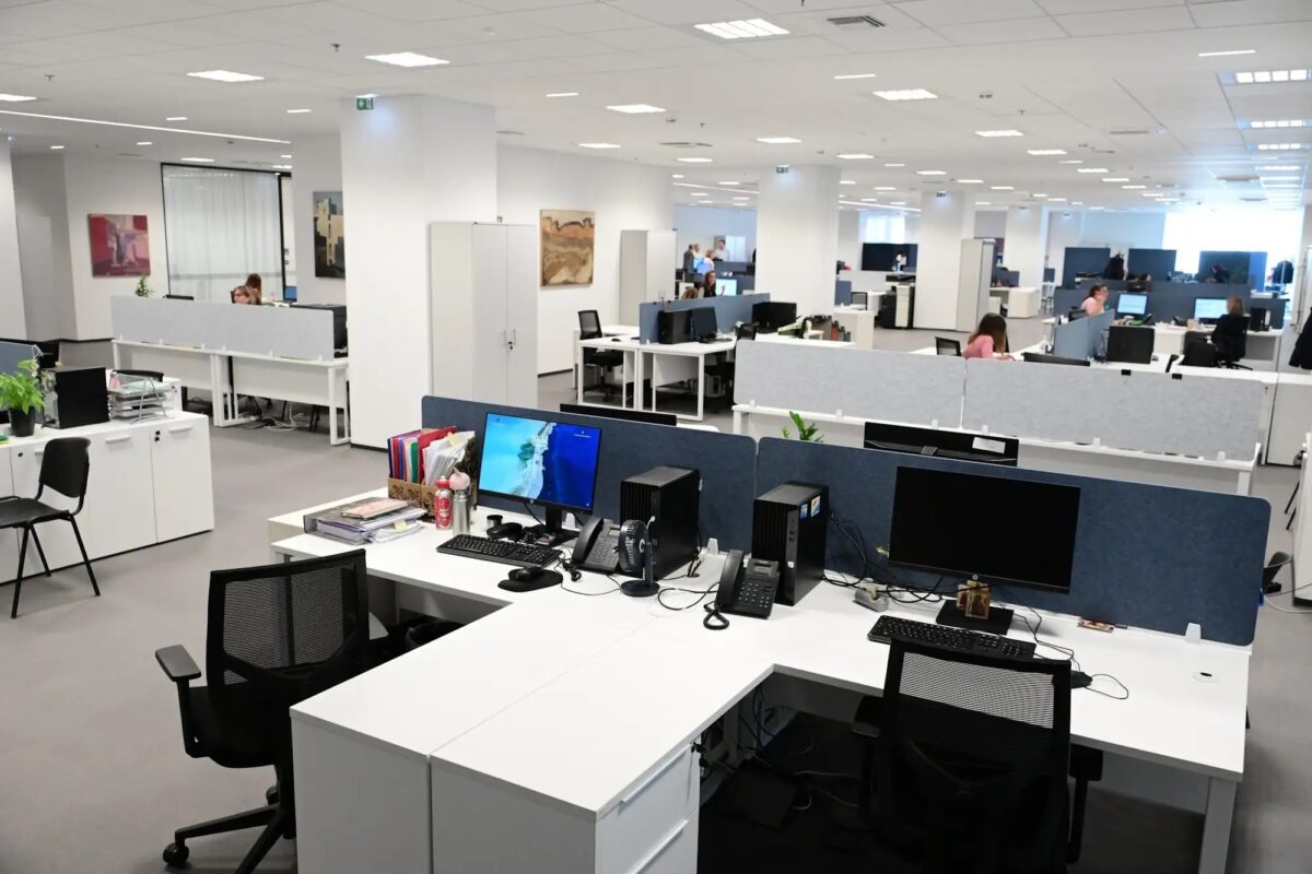 Δημόσιοι υπάλληλοι