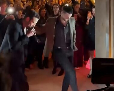 Τζόκοβιτς: «Ωραίος ο χορός με τον Αργυρό» – Το ξέφρενο γλέντι του Σέρβου τενίστα σε χριστουγεννιάτικη εκδήλωση