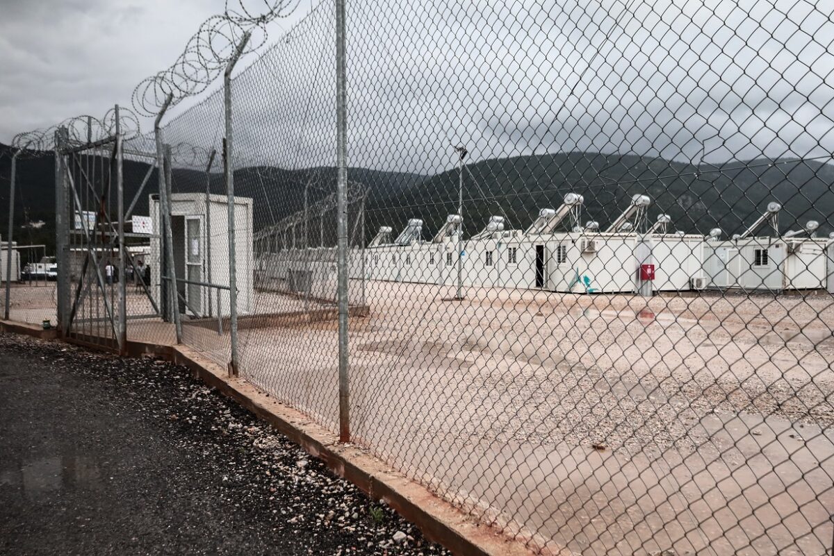 Δομή μεταναστών