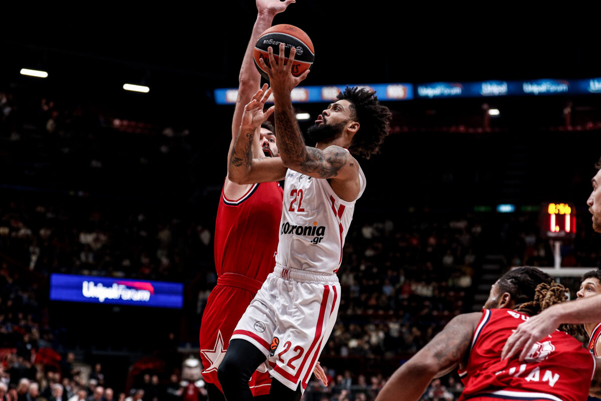 Ο Ντόρσεϊ κόντρα στην Αρμάνι (EUROKINISSI)