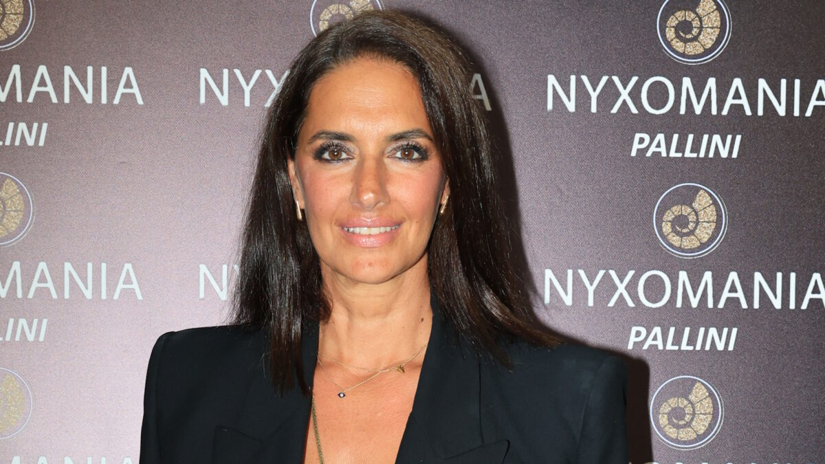 Νόνη Δούνια